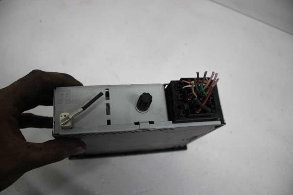 RADIO RENAULT CLIO 3 2005-2012 - Vue 4